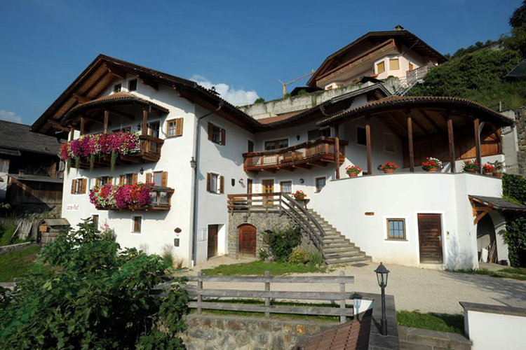 larmhof-hof